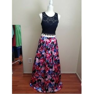 Windsor Fashion Prom dress 2 piece dress